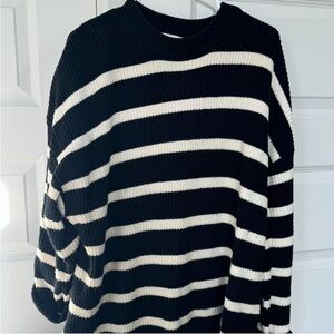 HM black and cream striped sweater with side slits